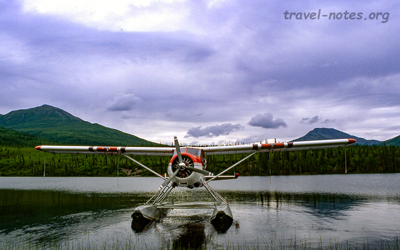 Float plane taking off on the huntfork lake