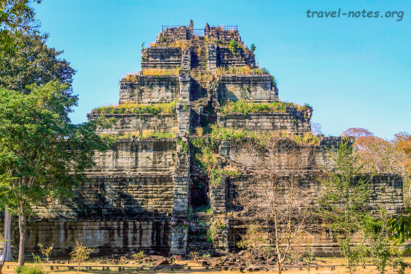 Koh Ker Pyramid